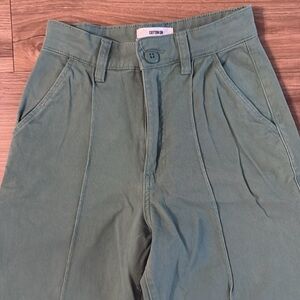 Green Straight leg pants